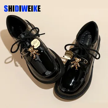 SDWK Piele Rotund Toe Pantofi de Decorare Lanț de Metal Ursul Primavara toamna Mid-Toc din Piele Pentru Femei Pantofi Platforma